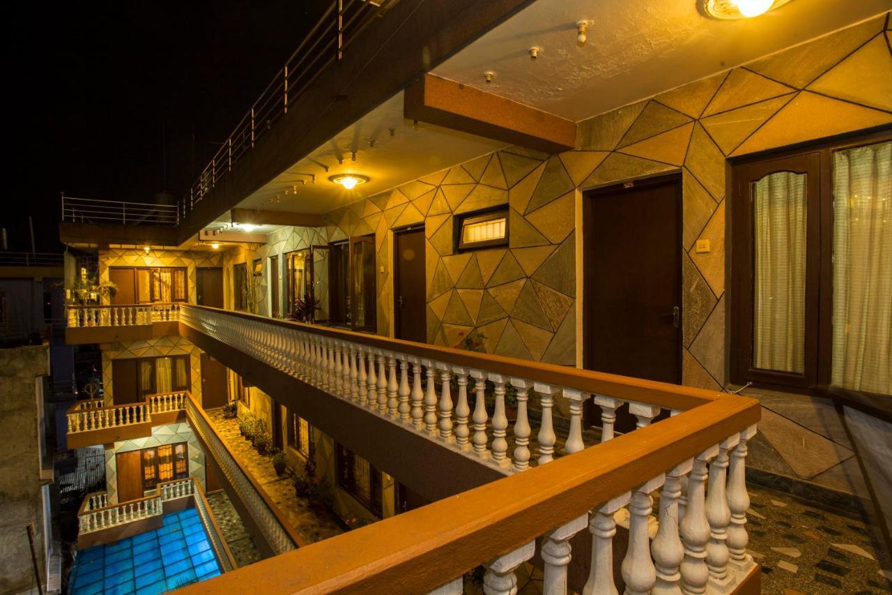 Hotel Trip Pokhara Kültér fotó