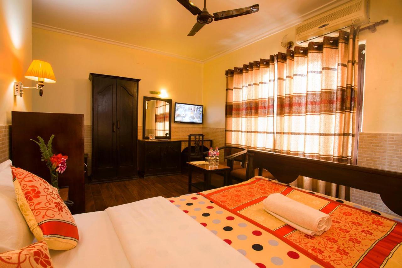 Hotel Trip Pokhara Kültér fotó